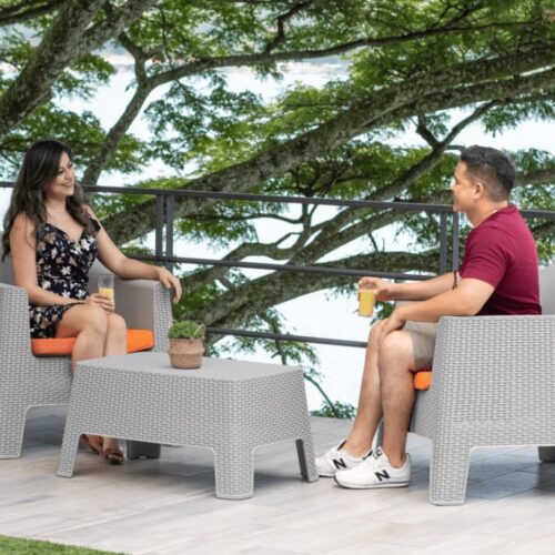 Crea un ambiente único con juegos de sala de plástico en Panamá