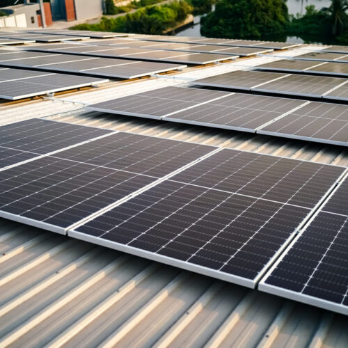 Cómo los paneles solares aumentan el valor de tu propiedad en Guatemala